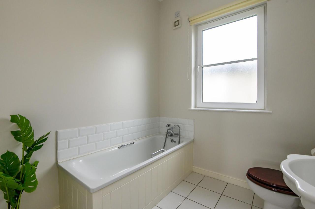 20 Village Square Glaslough Luaran gambar